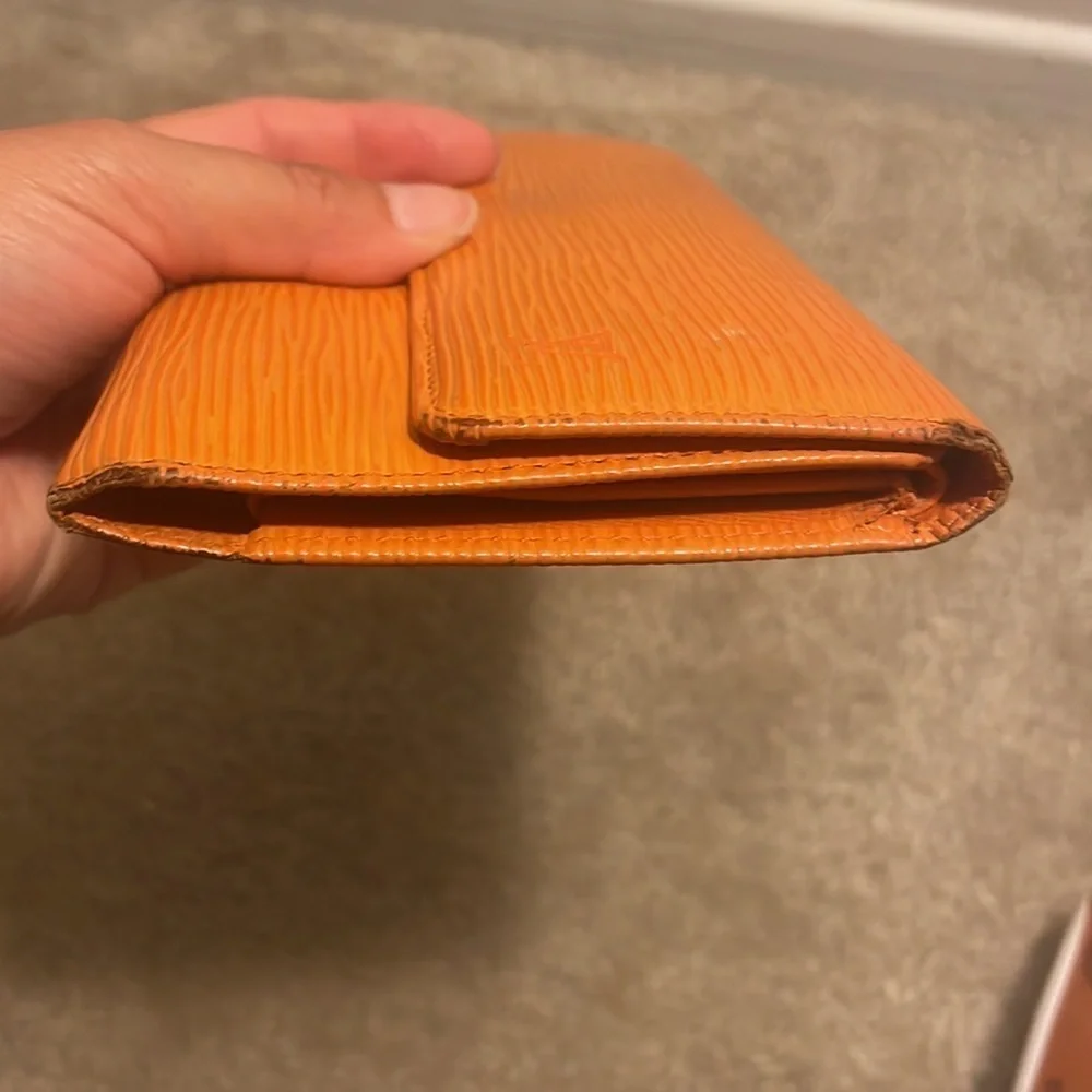 LOUIS VUITTON EPI ORNAGE WALLET FALL VIBES​​​​​